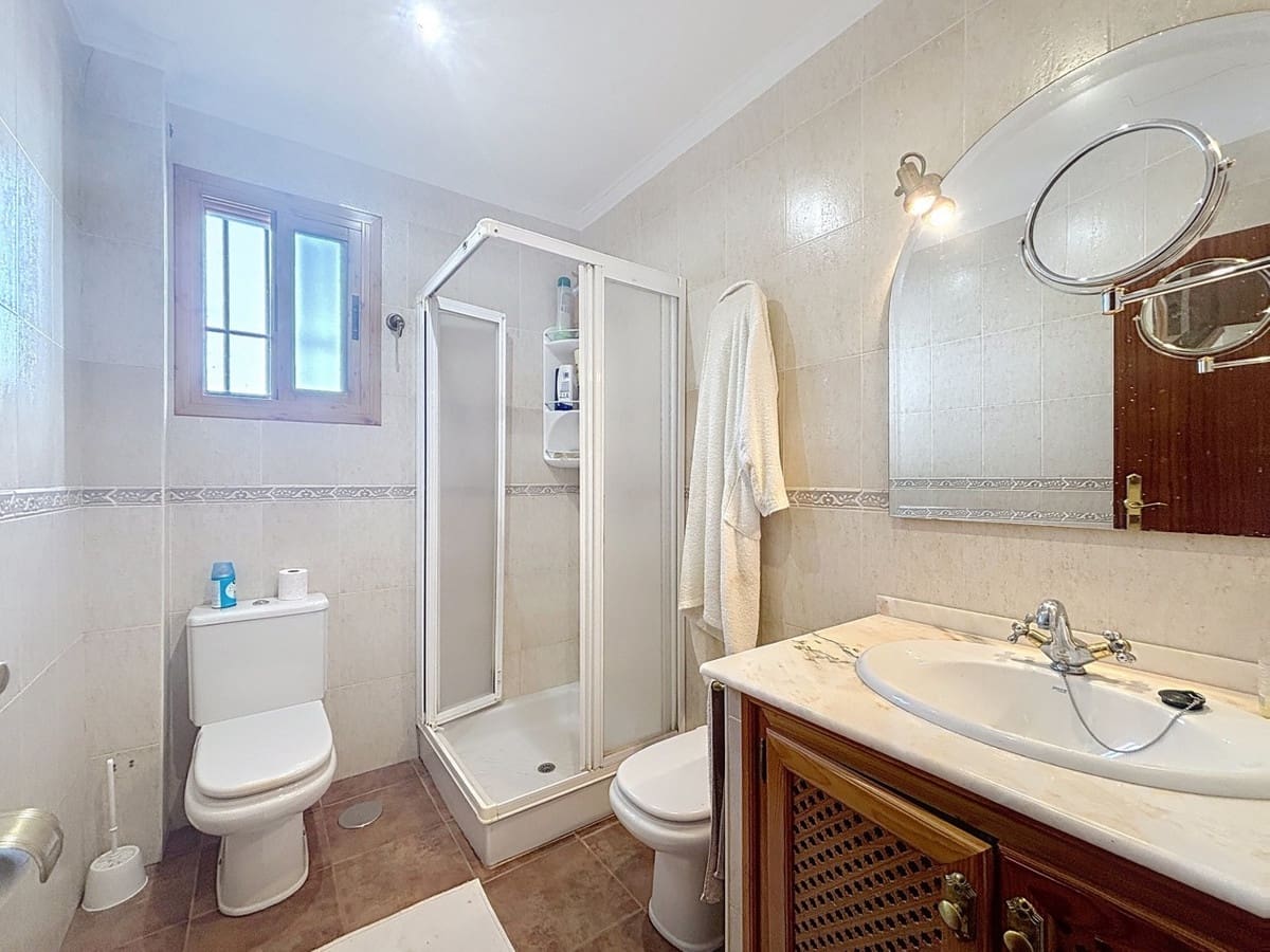 6 soverom Villa til salgs i Periana med svømmebasseng garasje - € 595 000 (Ref: 10128673)