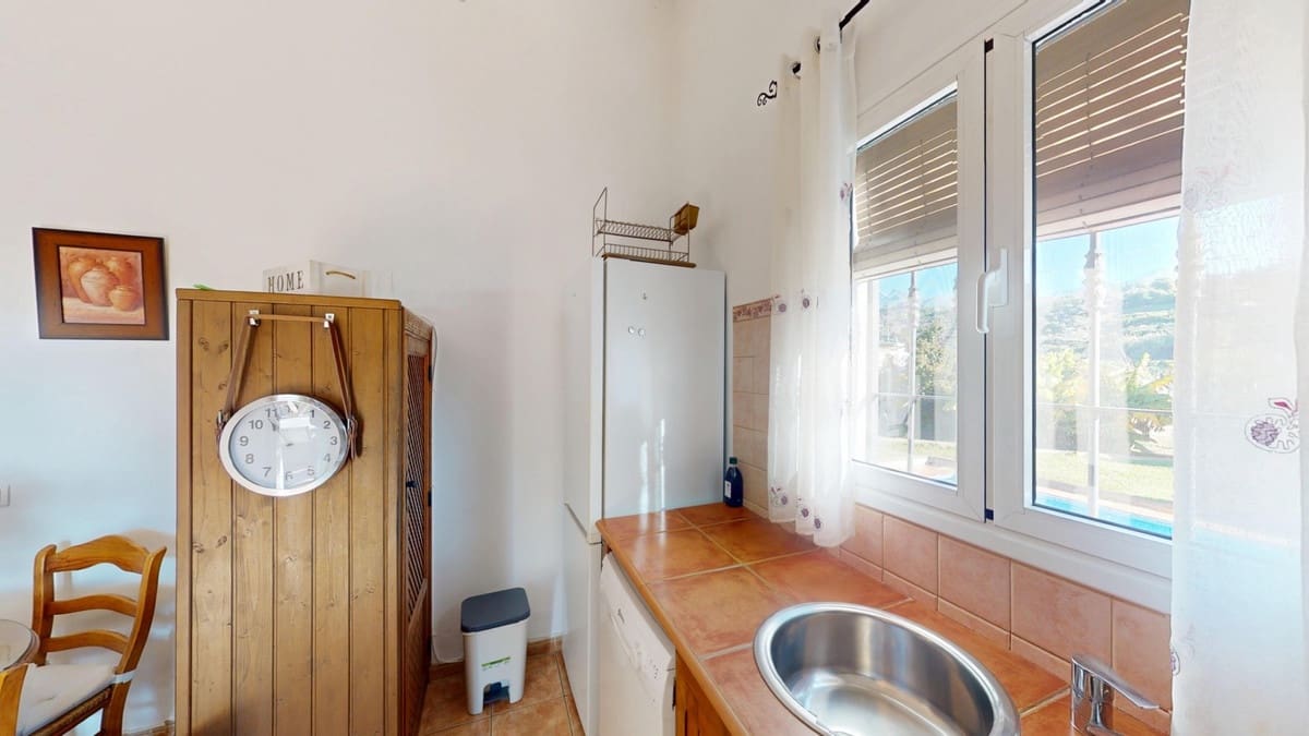 2 bedroom Villa for sale in Frigiliana with pool garage - € 365,000 (Ref: 10128674)