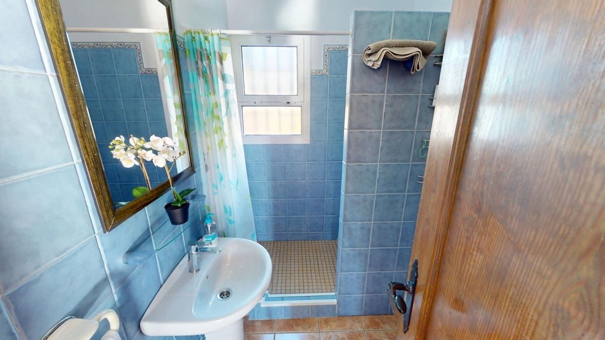 2 bedroom Villa for sale in Frigiliana with pool garage - € 365,000 (Ref: 10128674)