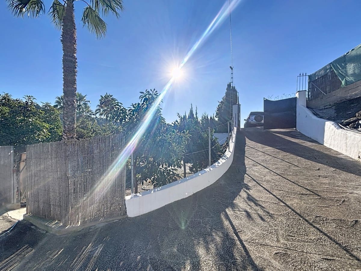 2 bedroom Villa for sale in Frigiliana with pool garage - € 365,000 (Ref: 10128674)