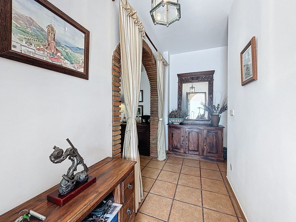 3 camera da letto Villa in vendita in Canillas de Albaida con piscina - 549.900 € (Rif: 10128676)