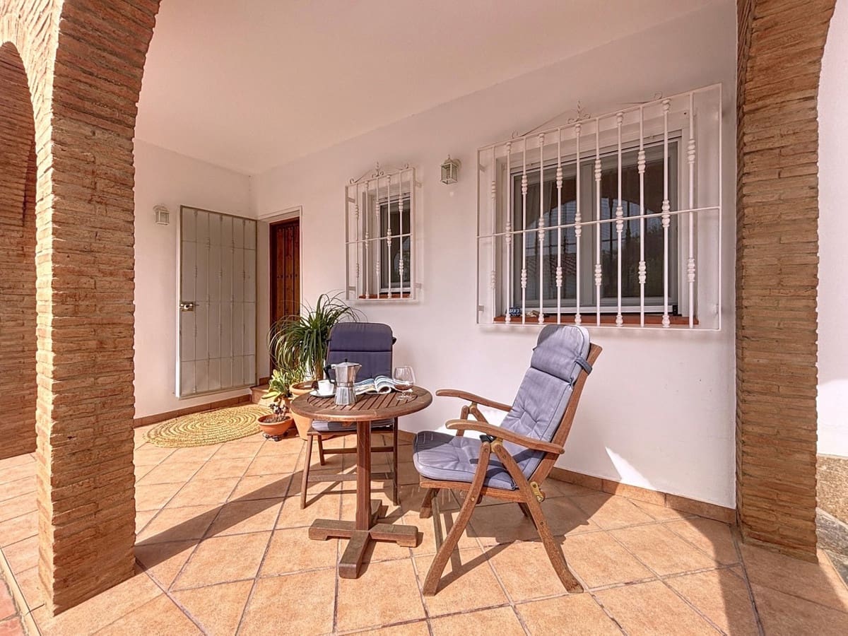 3 camera da letto Villa in vendita in Canillas de Albaida con piscina - 549.900 € (Rif: 10128676)