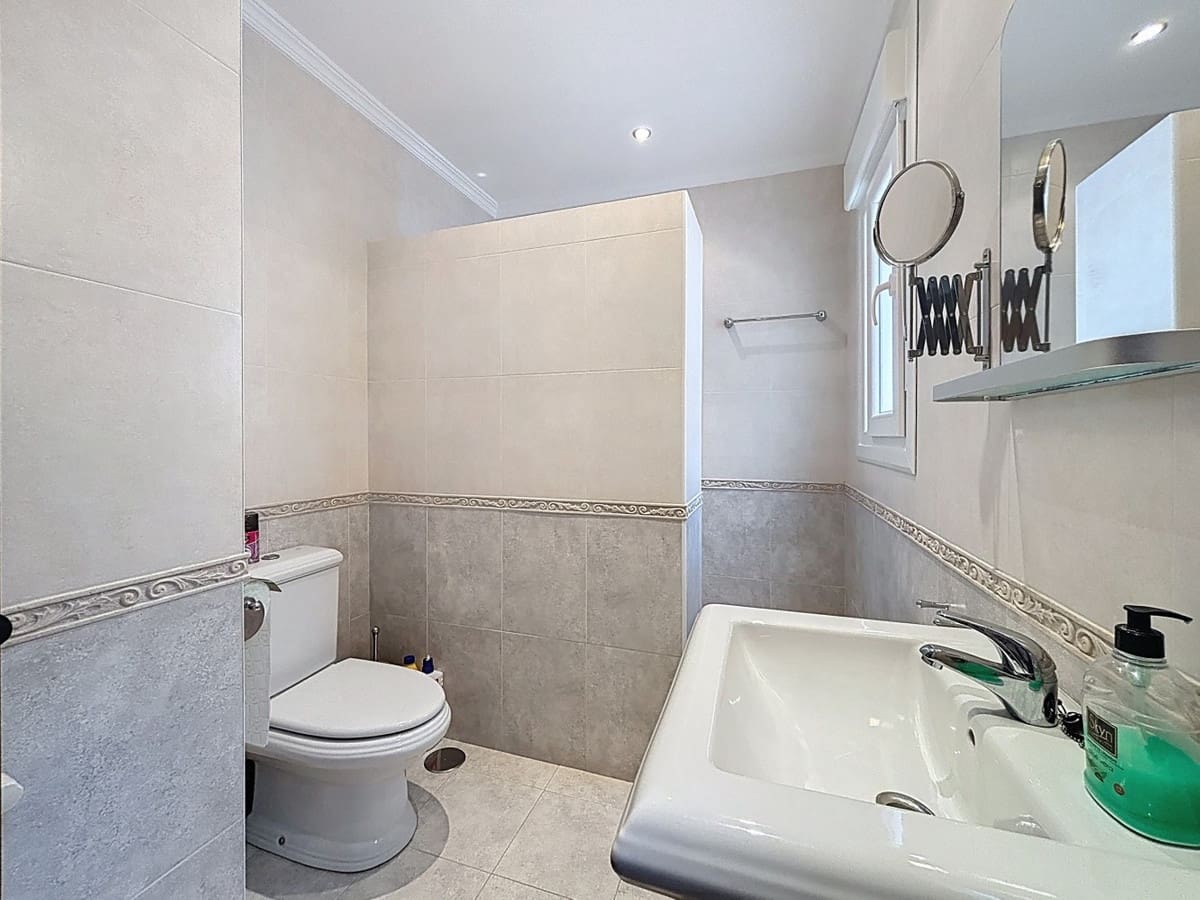3 camera da letto Villa in vendita in Canillas de Albaida con piscina - 549.900 € (Rif: 10128676)