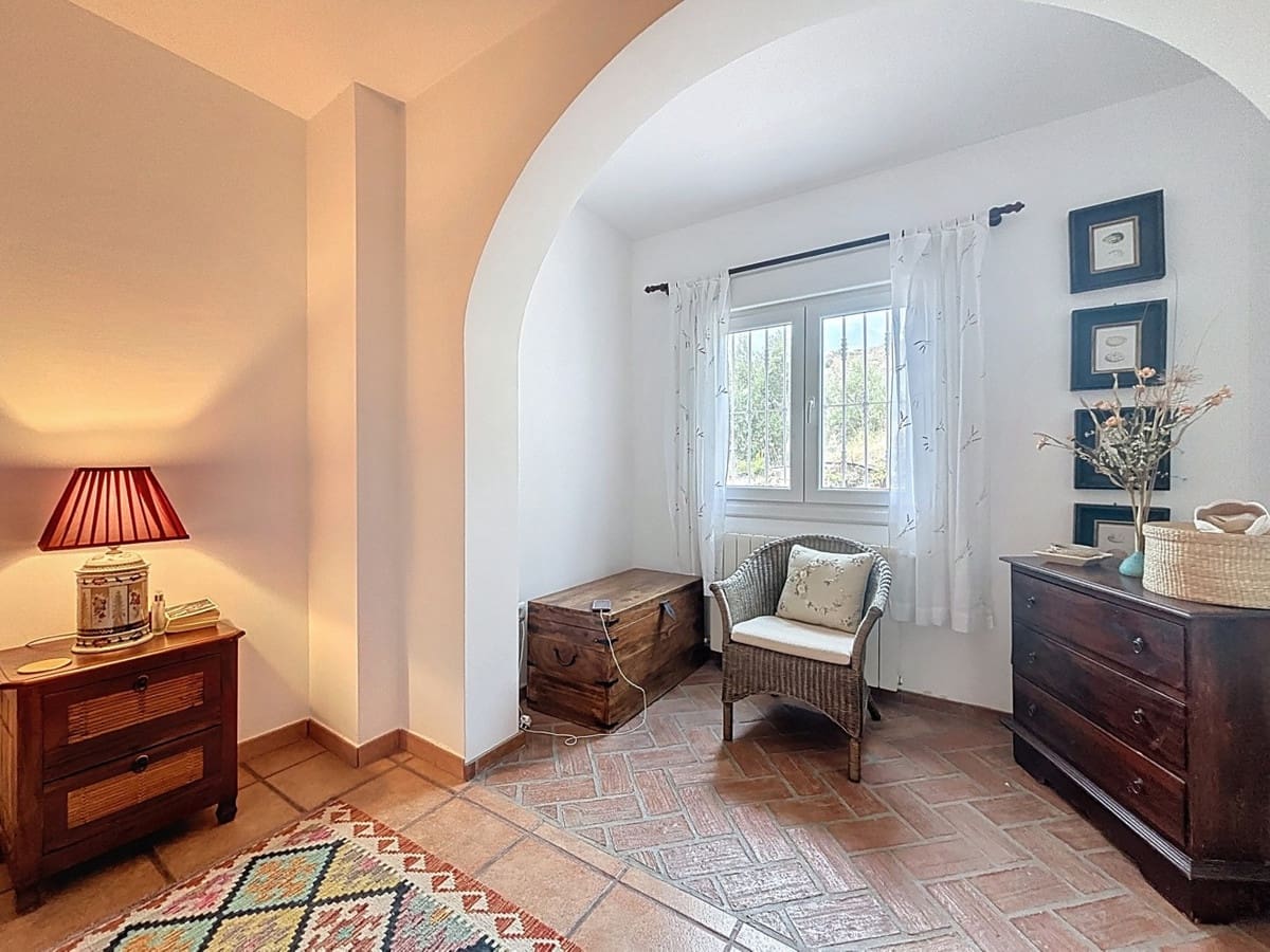 3 camera da letto Villa in vendita in Canillas de Albaida con piscina - 549.900 € (Rif: 10128676)