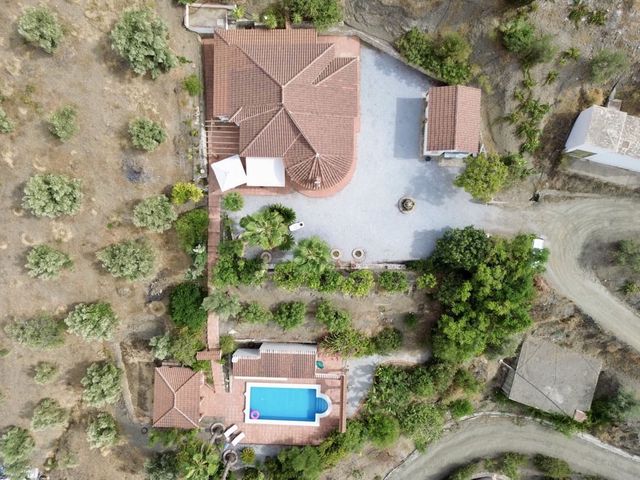 3 chambre Villa/Maison à vendre à Canillas de Albaida avec piscine - 549 900 € (Ref: 10128676)