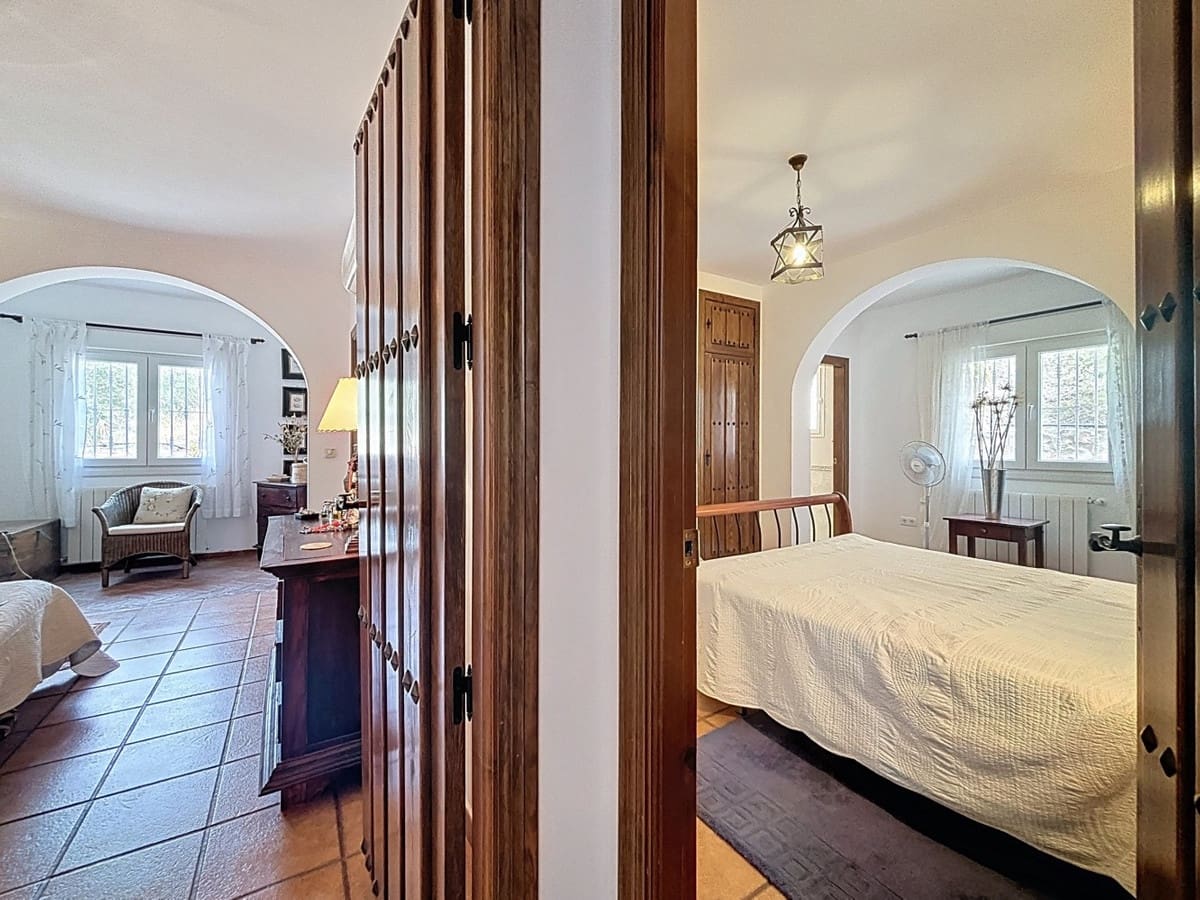 3 camera da letto Villa in vendita in Canillas de Albaida con piscina - 549.900 € (Rif: 10128676)