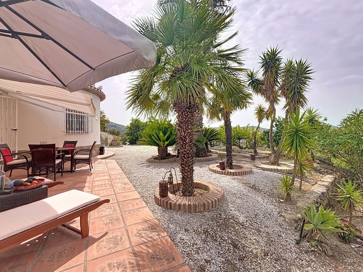 3 camera da letto Villa in vendita in Canillas de Albaida con piscina - 549.900 € (Rif: 10128676)