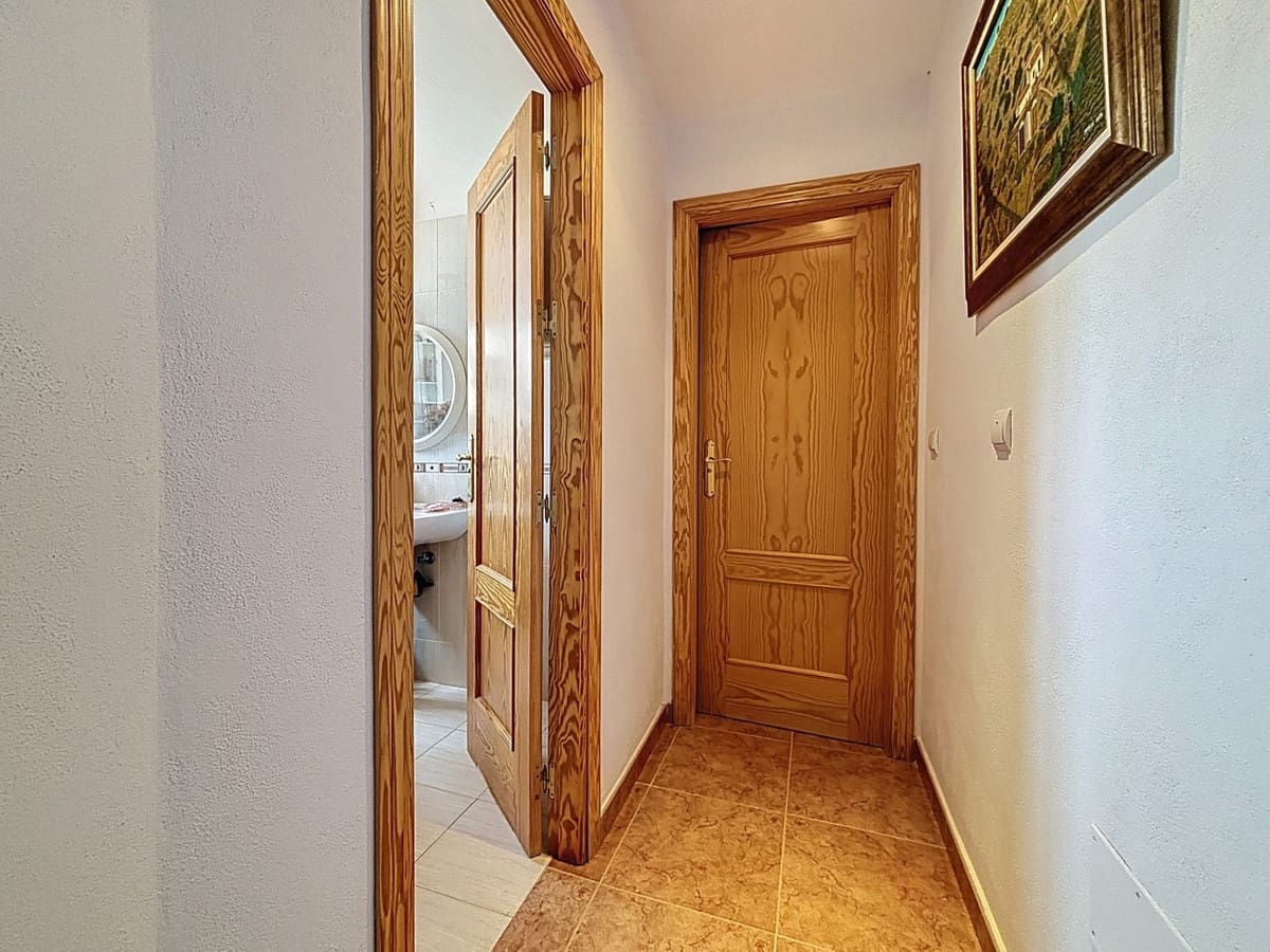 4 Zimmer Villa zu verkaufen in Comares - 170.000 € (Ref: 10128677)