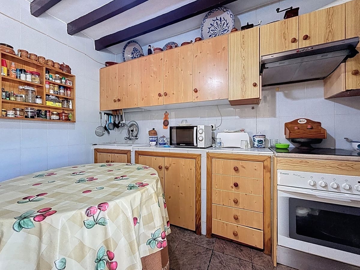 4 Zimmer Villa zu verkaufen in Comares - 170.000 € (Ref: 10128677)