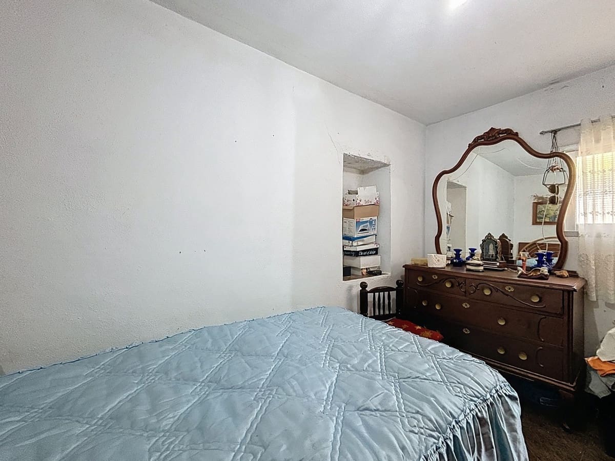 4 Zimmer Villa zu verkaufen in Comares - 170.000 € (Ref: 10128677)