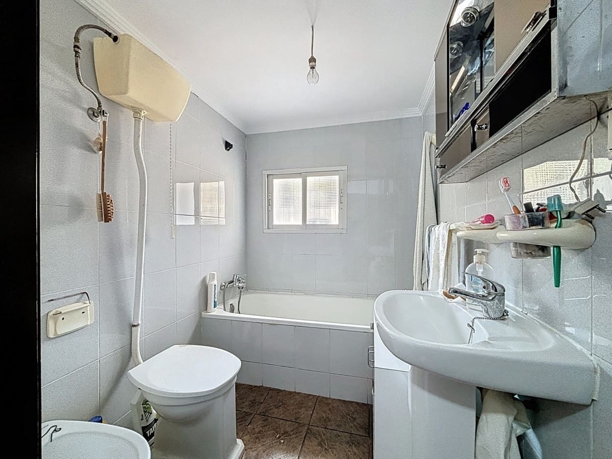 4 Zimmer Villa zu verkaufen in Comares - 170.000 € (Ref: 10128677)