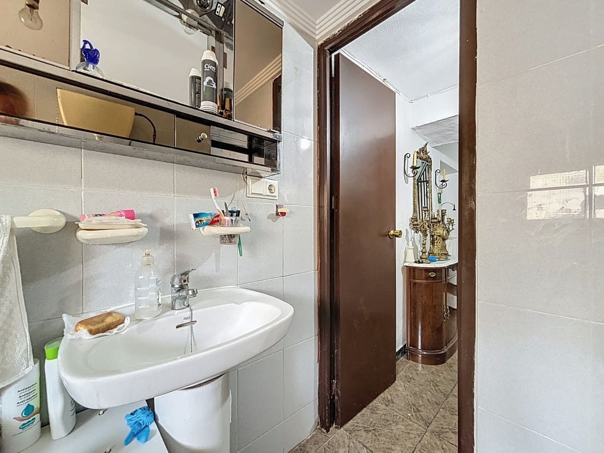 4 Zimmer Villa zu verkaufen in Comares - 170.000 € (Ref: 10128677)