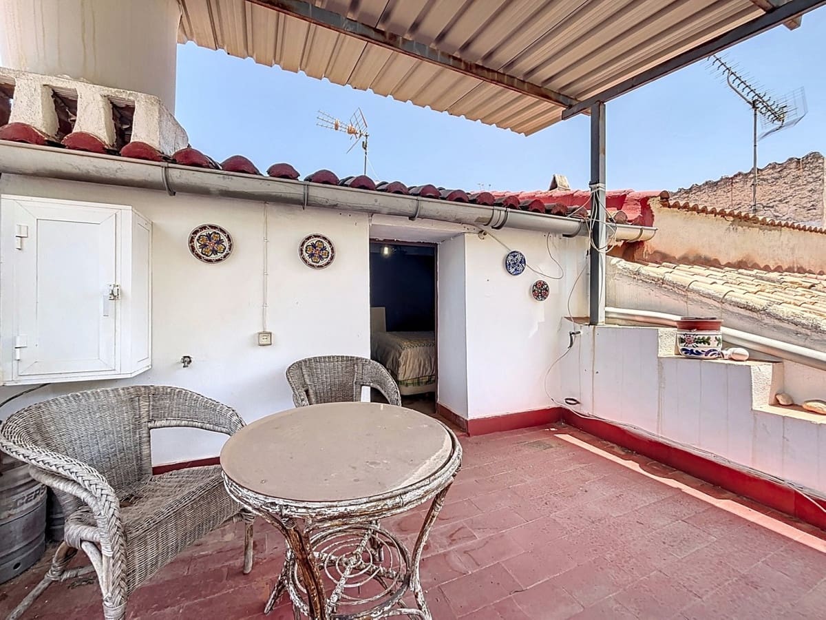 4 Zimmer Villa zu verkaufen in Comares - 170.000 € (Ref: 10128677)