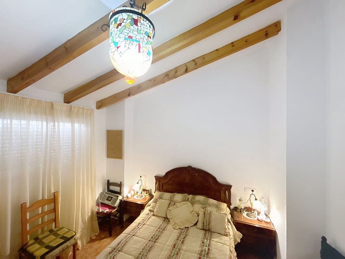 4 Zimmer Villa zu verkaufen in Comares - 170.000 € (Ref: 10128677)