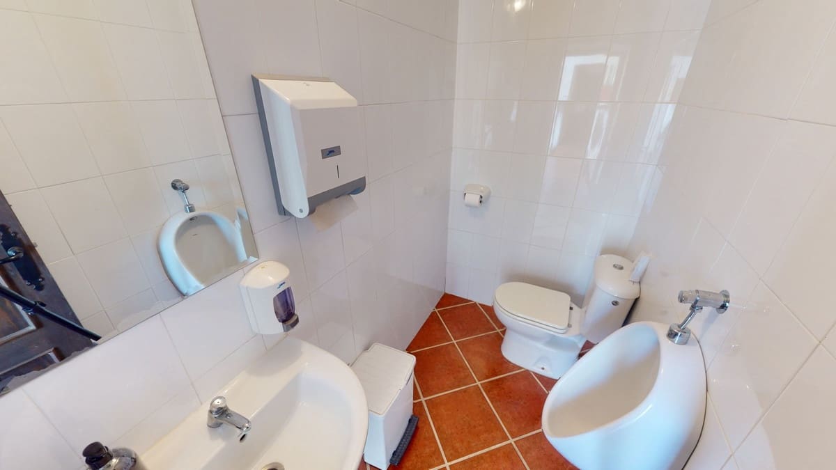 7 sovrum Villa till salu i Macharaviaya med pool garage - 995 000 € (Ref: 10128679)