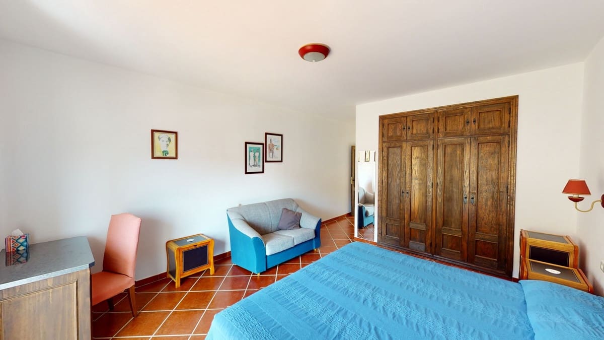 7 sovrum Villa till salu i Macharaviaya med pool garage - 995 000 € (Ref: 10128679)