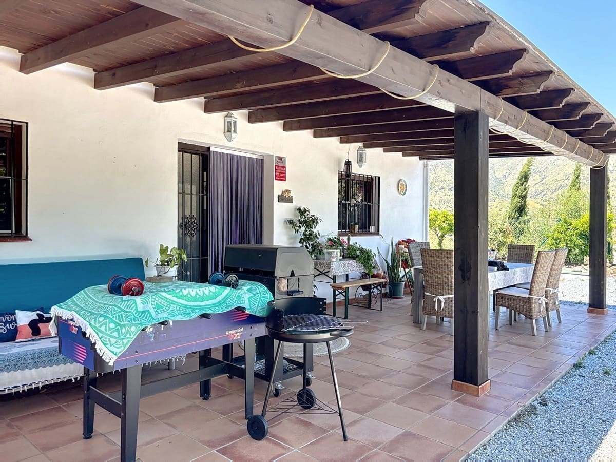 1 sovrum Finca/Hus på landet till salu i El Borge med pool garage - 190 000 € (Ref: 10128680)