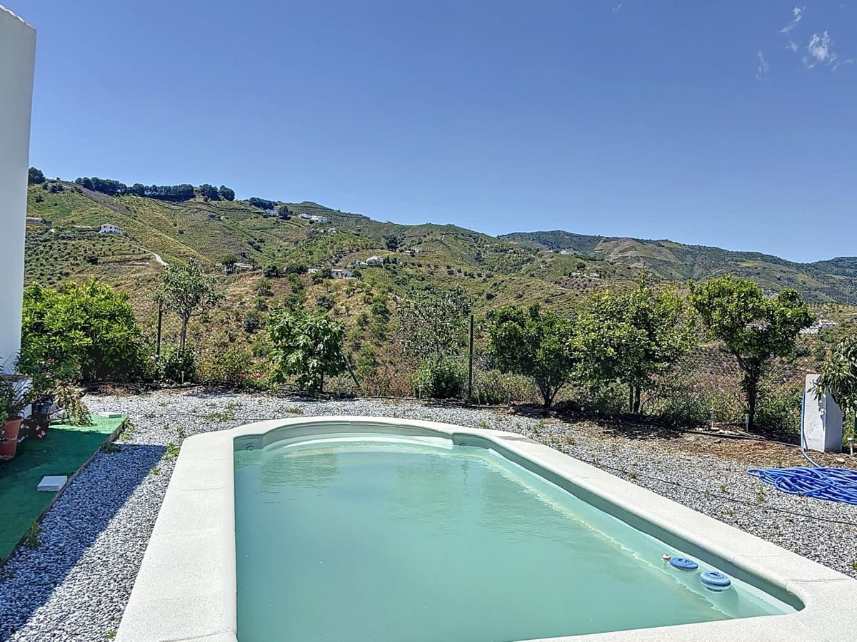 1 sovrum Finca/Hus på landet till salu i El Borge med pool garage - 190 000 € (Ref: 10128680)