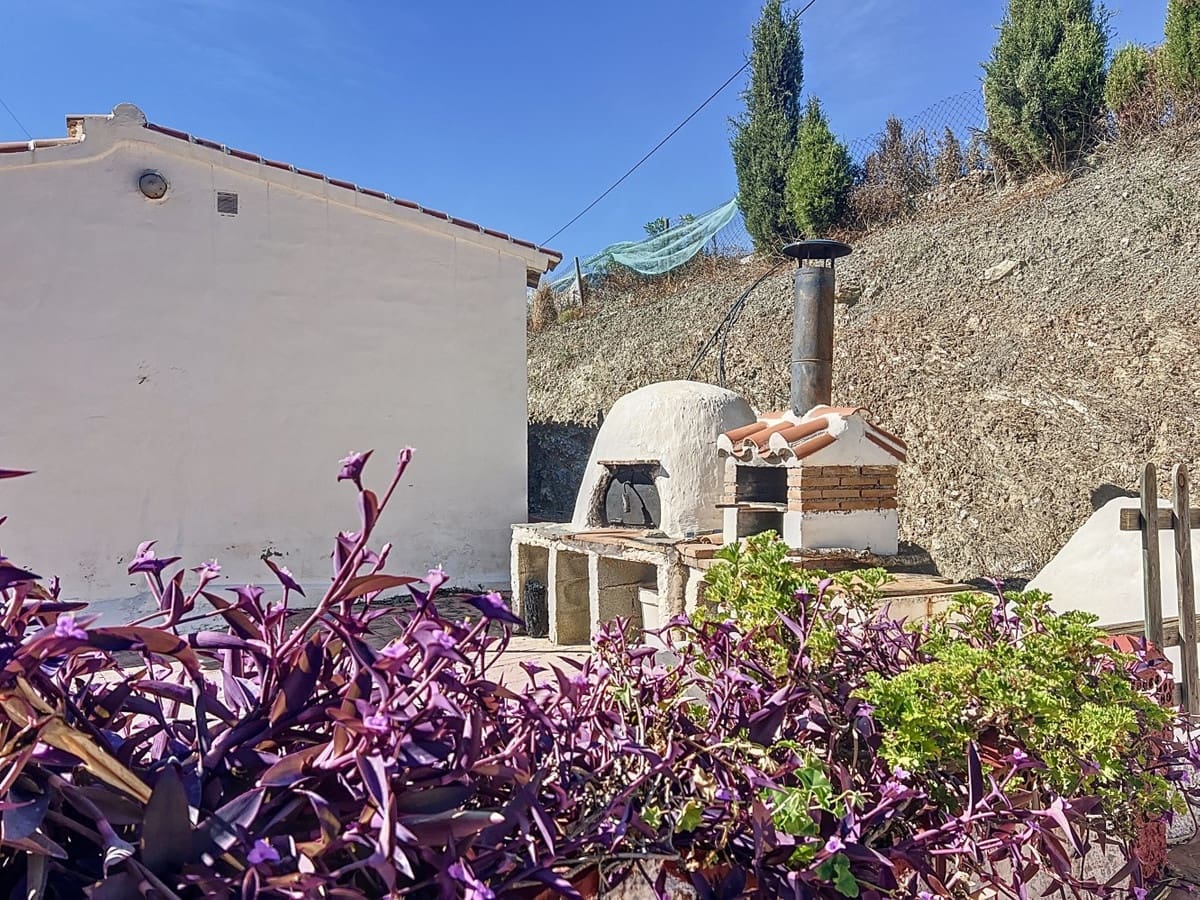 3 chambre Villa/Maison à vendre à Sedella avec piscine - 223 000 € (Ref: 10128681)