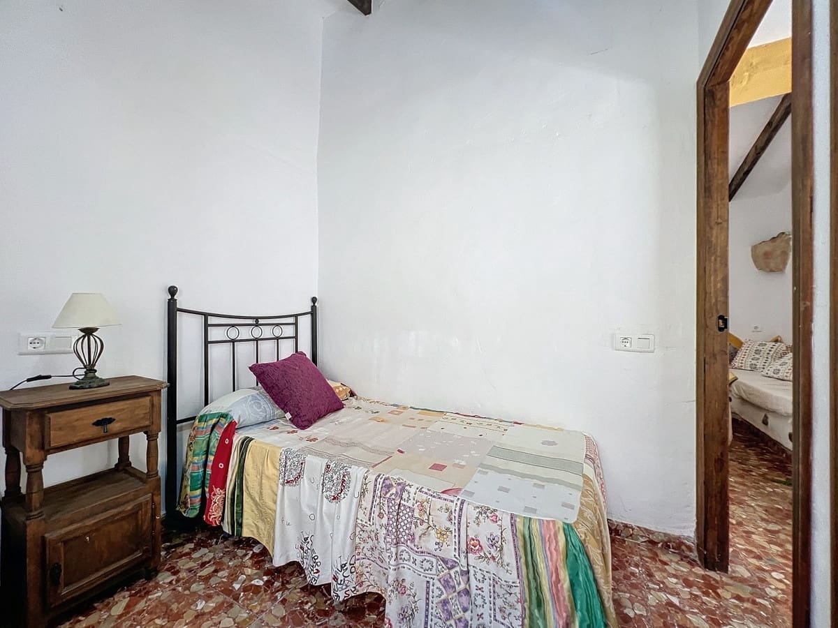 3 chambre Villa/Maison à vendre à Sedella avec piscine - 223 000 € (Ref: 10128681)