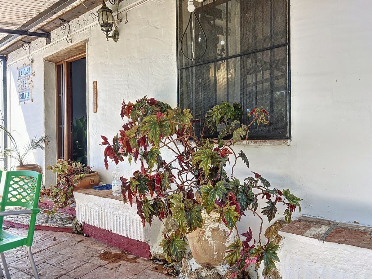 3 chambre Villa/Maison à vendre à Sedella avec piscine - 223 000 € (Ref: 10128681)