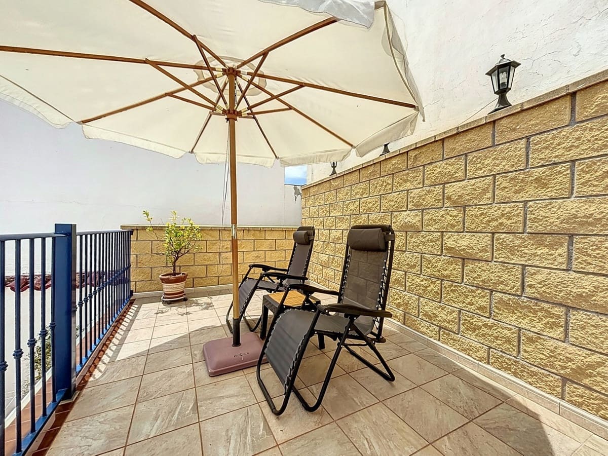 5 Zimmer Villa zu verkaufen in Periana mit Garage - 199.000 € (Ref: 10128682)