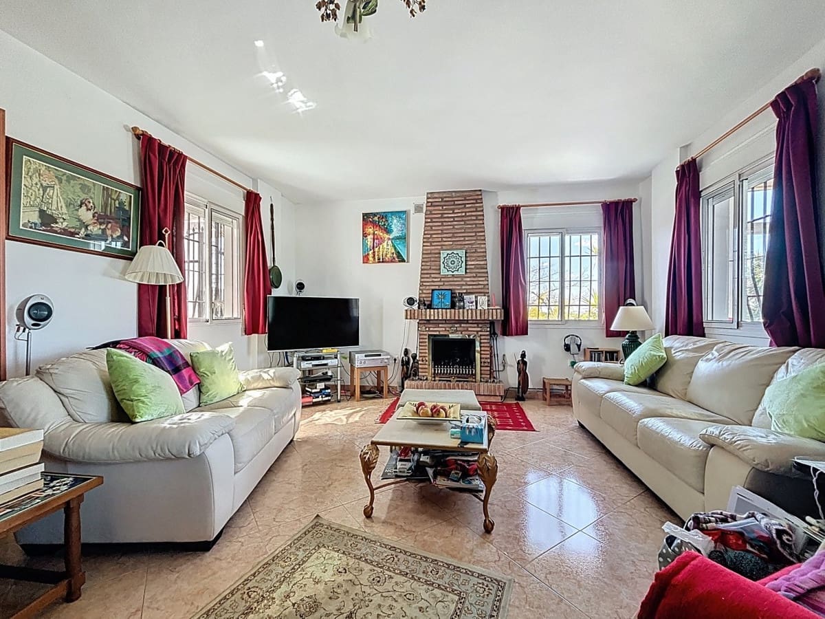 5 camera da letto Villa in vendita in Canillas de Aceituno con garage - 345.000 € (Rif: 10128685)