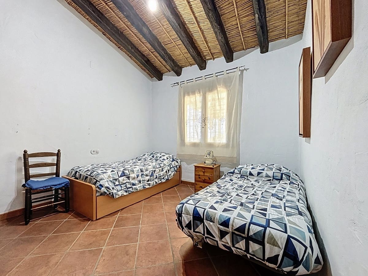3 soveværelse Villa til salg i Competa med swimmingpool garage - € 415.000 (Ref: 10128688)