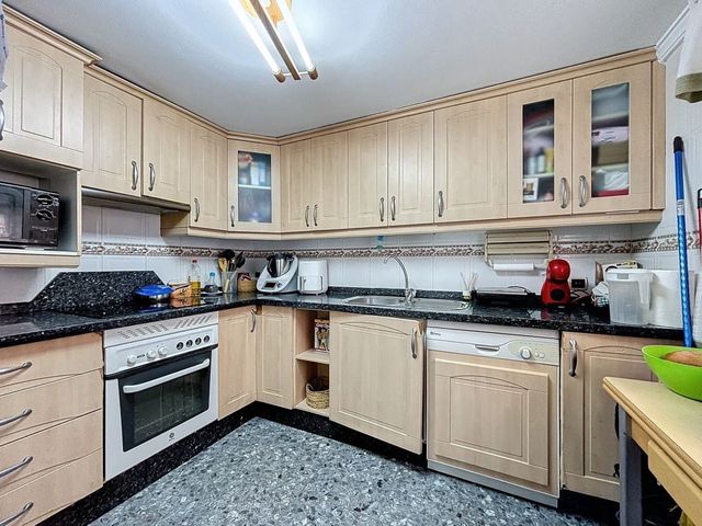 Chalet de 3 habitaciones en Cómpeta en venta - 186.000 € (Ref: 10128689)