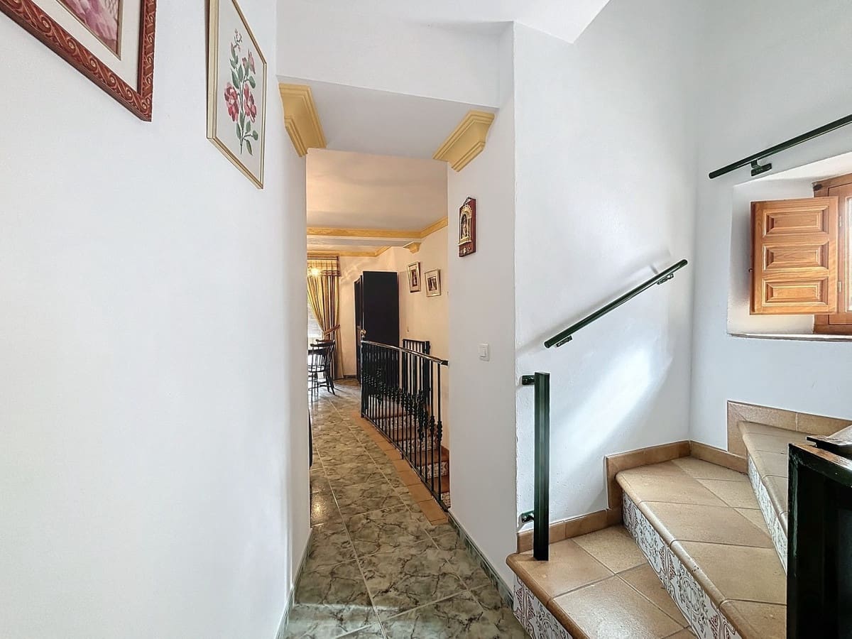 4 chambre Villa/Maison à vendre à Archez - 195 000 € (Ref: 10128690)