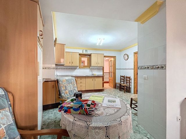 4 chambre Villa/Maison à vendre à Archez - 195 000 € (Ref: 10128690)