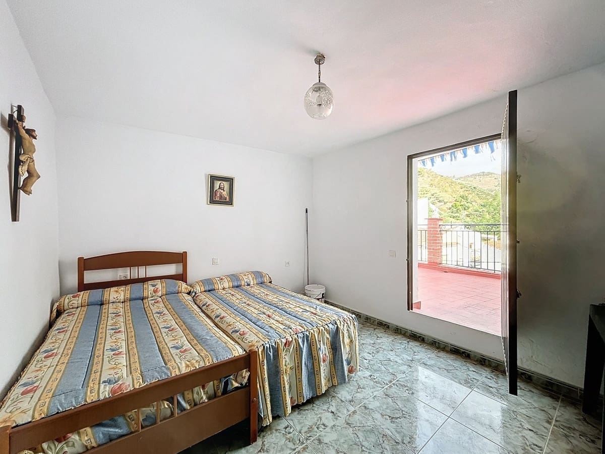 4 chambre Villa/Maison à vendre à Archez - 195 000 € (Ref: 10128690)