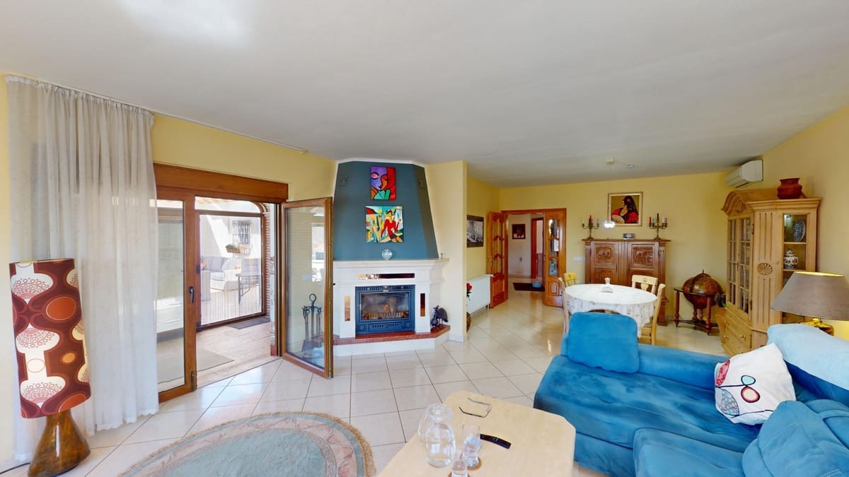 7 Zimmer Villa zu verkaufen in Iznate mit Pool Garage - 1.352.000 € (Ref: 10128691)