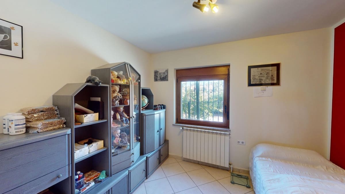 7 Zimmer Villa zu verkaufen in Iznate mit Pool Garage - 1.352.000 € (Ref: 10128691)