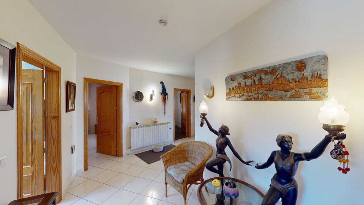 7 Zimmer Villa zu verkaufen in Iznate mit Pool Garage - 1.352.000 € (Ref: 10128691)
