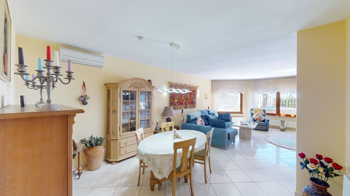 7 Zimmer Villa zu verkaufen in Iznate mit Pool Garage - 1.352.000 € (Ref: 10128691)