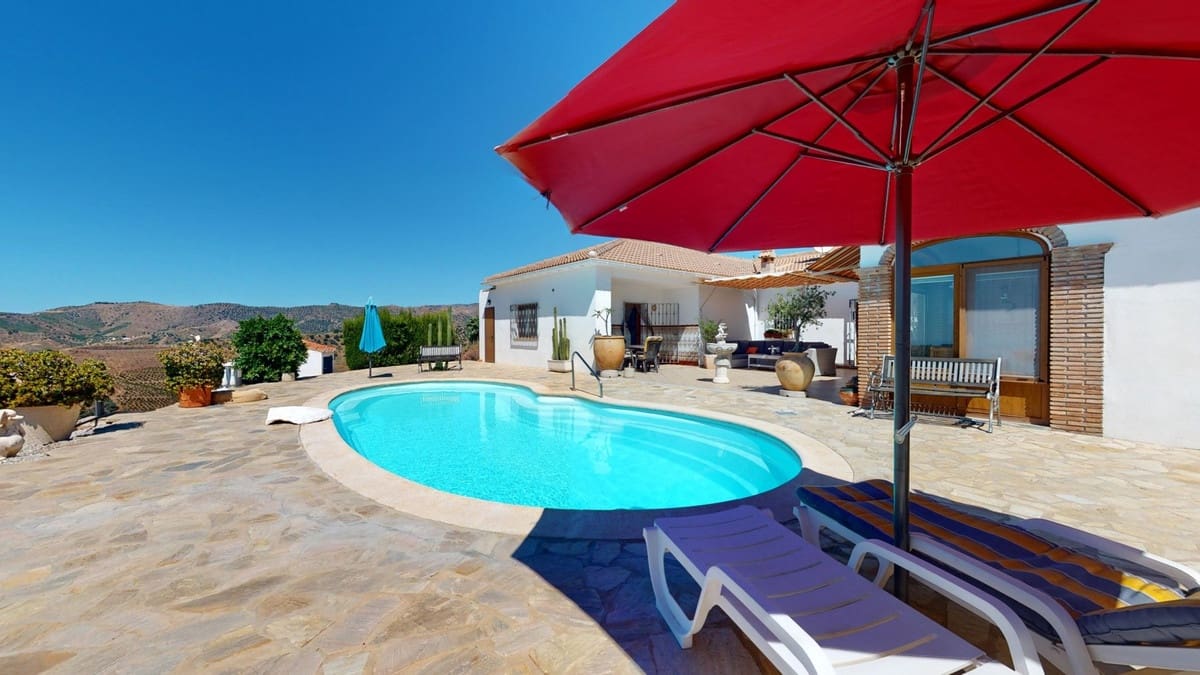 7 Zimmer Villa zu verkaufen in Iznate mit Pool Garage - 1.352.000 € (Ref: 10128691)