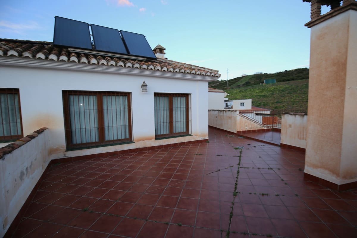 6 Zimmer Villa zu verkaufen in Benamargosa mit Garage - 429.900 € (Ref: 10128693)