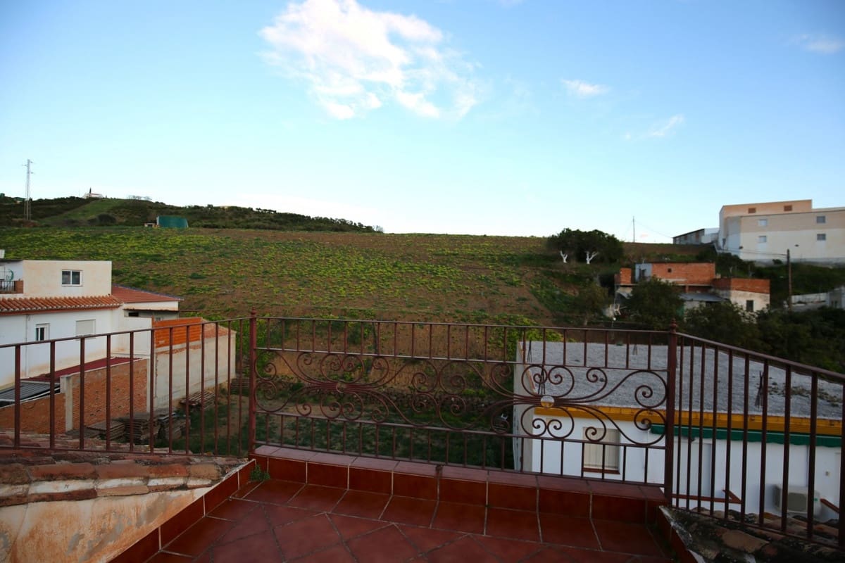 6 Zimmer Villa zu verkaufen in Benamargosa mit Garage - 429.900 € (Ref: 10128693)