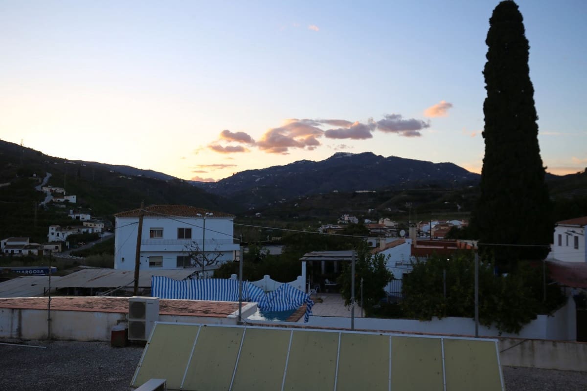 6 Zimmer Villa zu verkaufen in Benamargosa mit Garage - 429.900 € (Ref: 10128693)