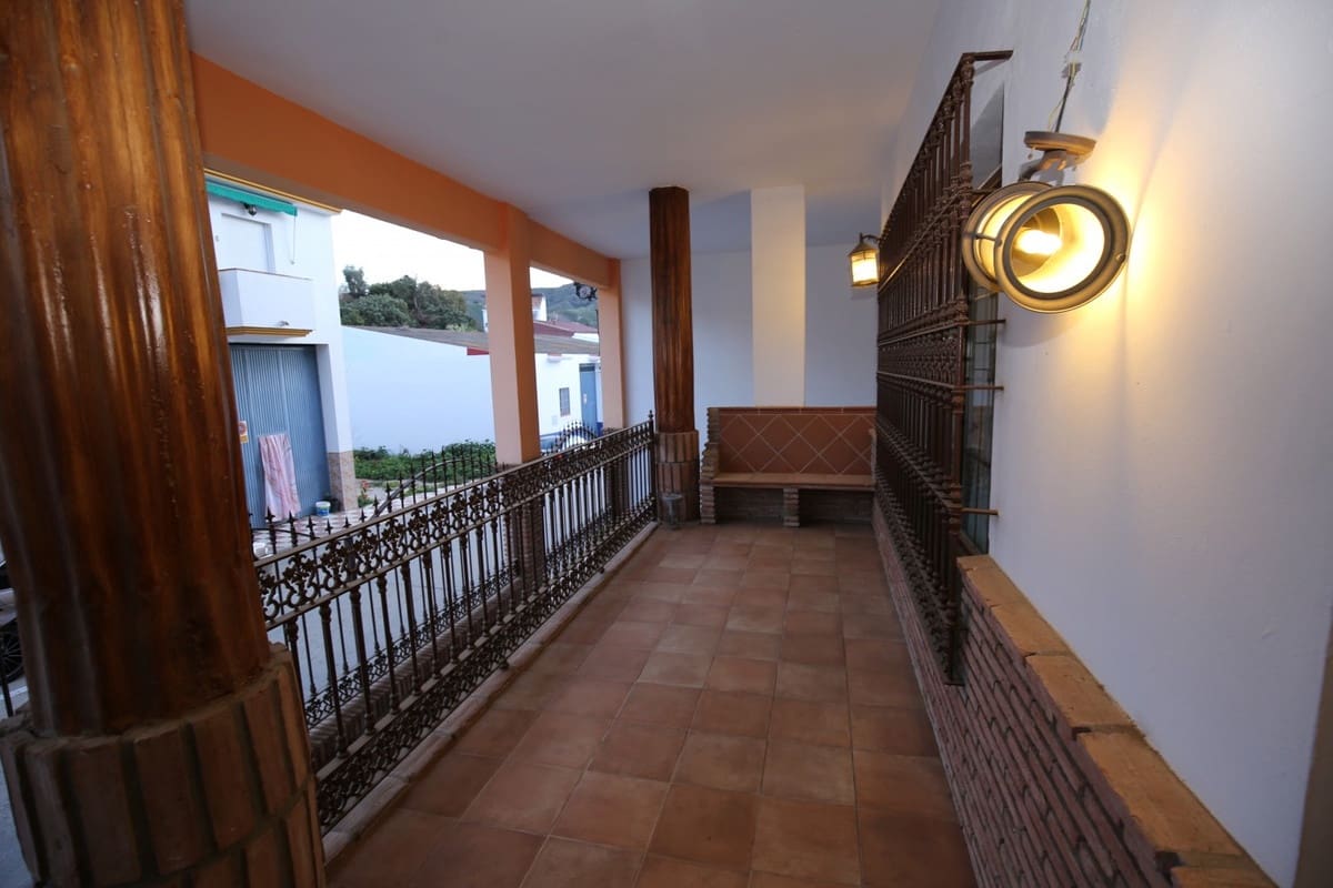 6 Zimmer Villa zu verkaufen in Benamargosa mit Garage - 429.900 € (Ref: 10128693)