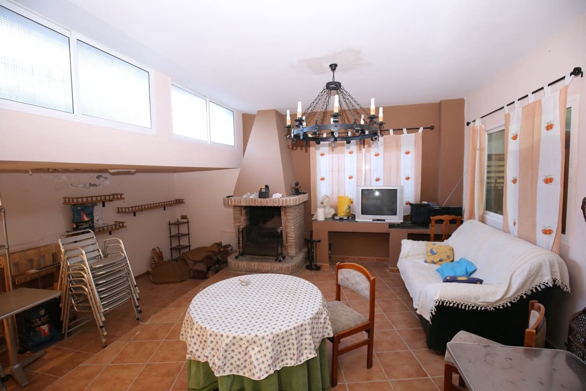 6 Zimmer Villa zu verkaufen in Benamargosa mit Garage - 429.900 € (Ref: 10128693)