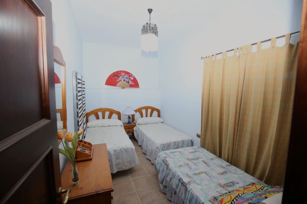6 Zimmer Villa zu verkaufen in Benamargosa mit Garage - 429.900 € (Ref: 10128693)