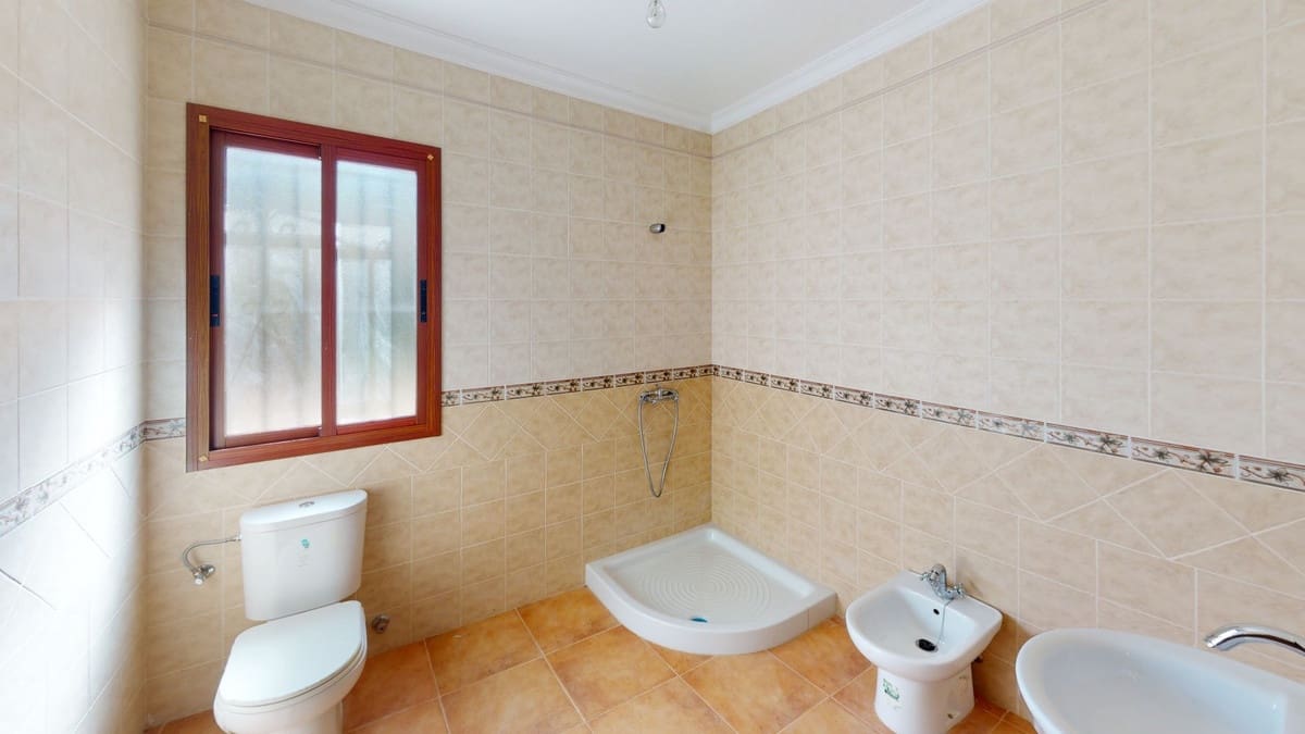 4 sovrum Villa till salu i Colmenar med garage - 299 999 € (Ref: 10128694)