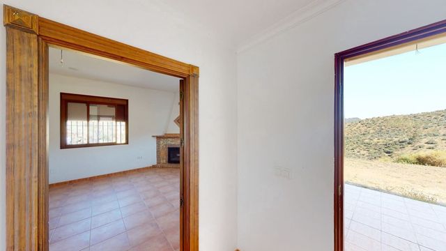 4 sovrum Villa till salu i Colmenar med garage - 299 999 € (Ref: 10128694)