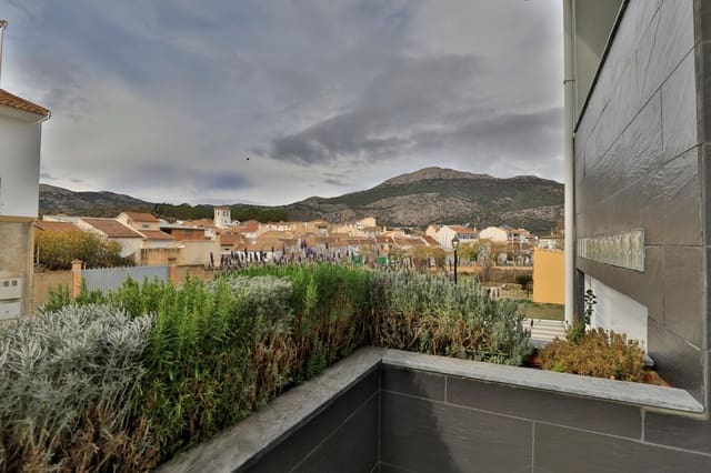 4 Zimmer Villa zu verkaufen in Alfarnate mit Garage - 300.000 € (Ref: 10128697)