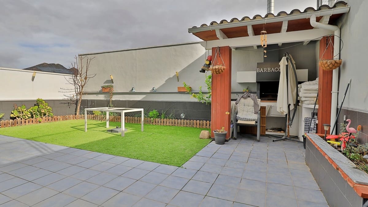 4 soverom Villa til salgs i Alfarnate med garasje - € 300 000 (Ref: 10128697)