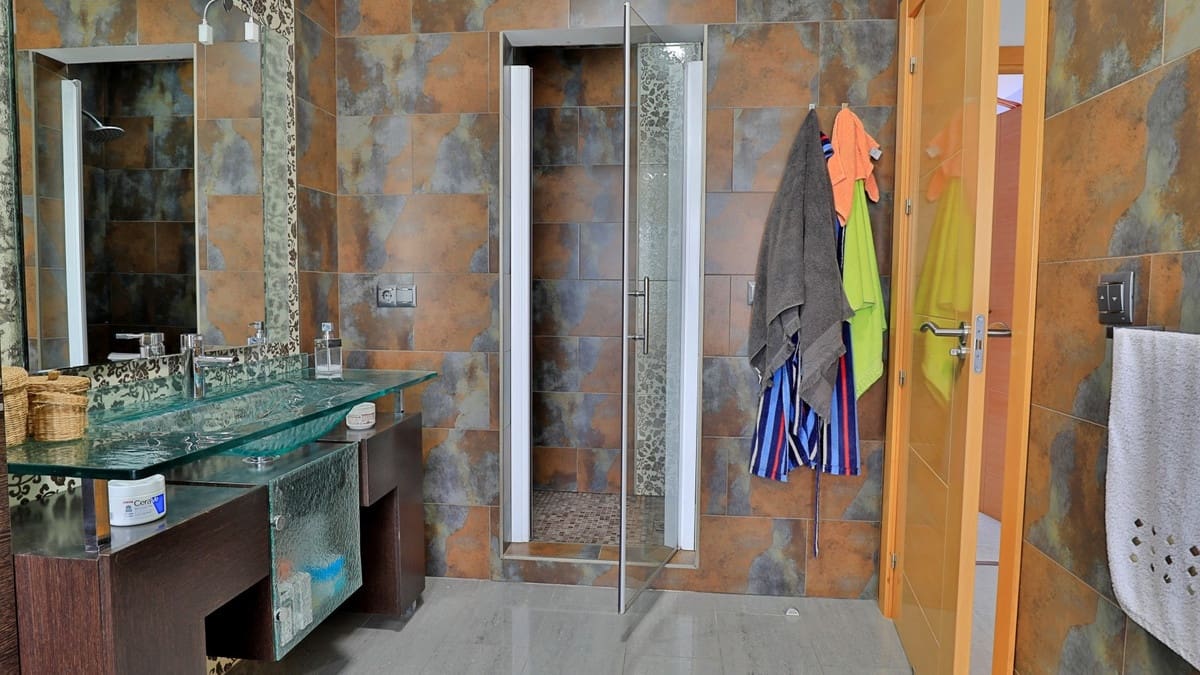 4 soverom Villa til salgs i Alfarnate med garasje - € 300 000 (Ref: 10128697)