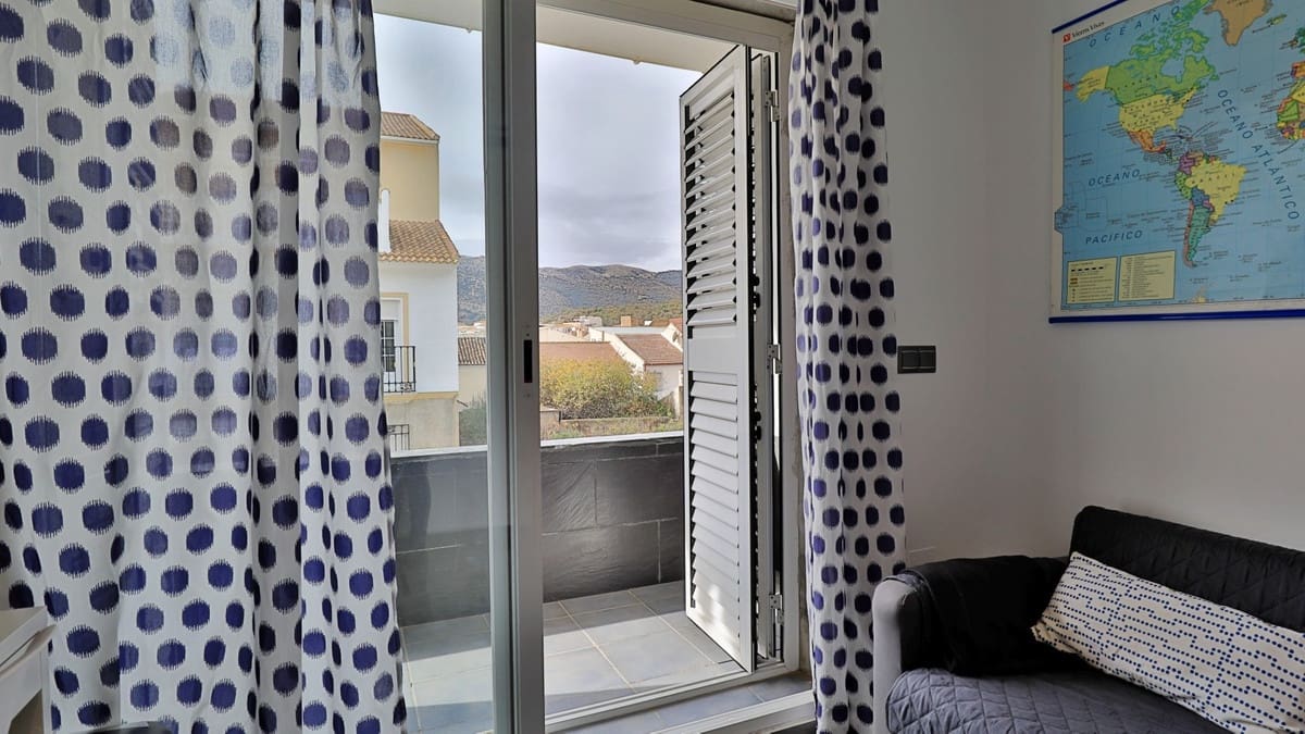 4 soverom Villa til salgs i Alfarnate med garasje - € 300 000 (Ref: 10128697)
