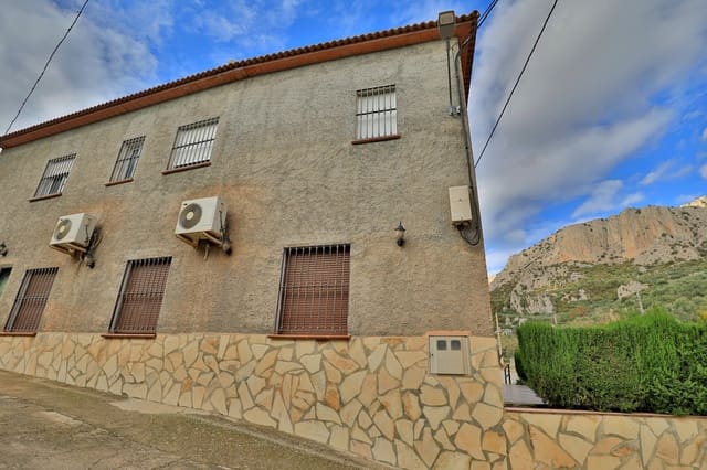 6 chambre Finca/Maison de Campagne à vendre à Alfarnatejo - 420 000 € (Ref: 10128698)